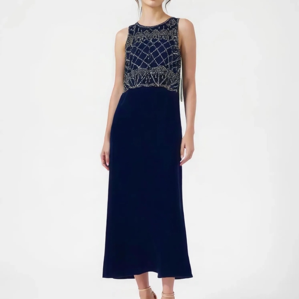 Used Navy Blue Beaded Embellished Evening Gown – Sleeveless Formal Dress